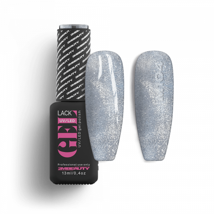 Gel Lack - Magnet 104 - HEMA Mentes:
Argento blu (ezüstös-kék) színű gél lakk, mely különle...