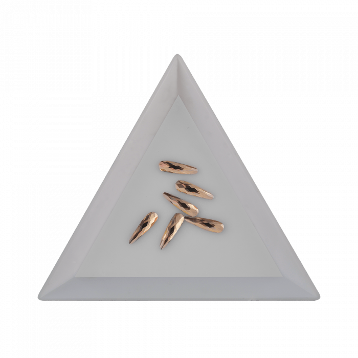 Csiszolt formakő csepp 11 gold