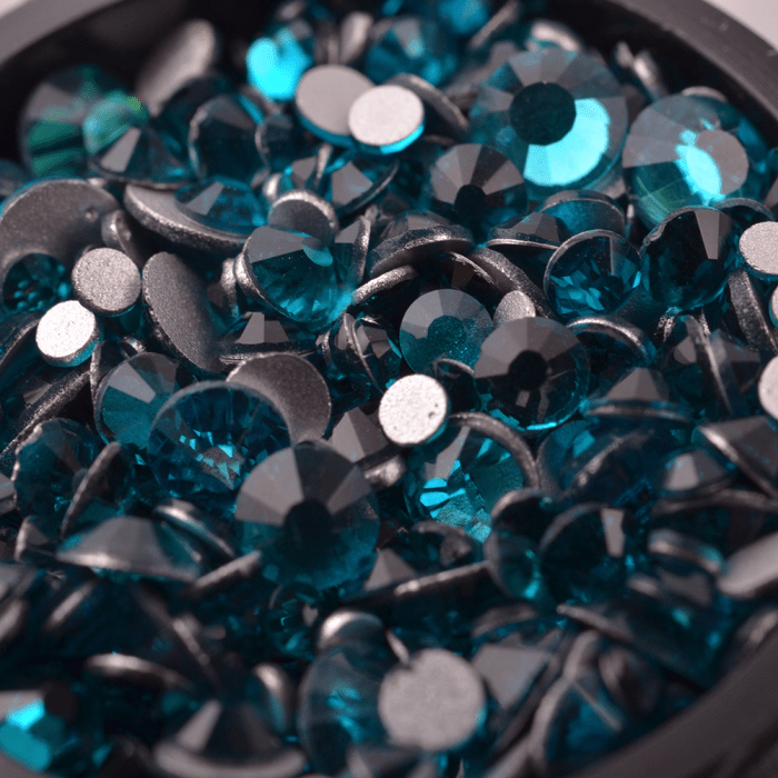 Strasszkő 14 blue zircon
